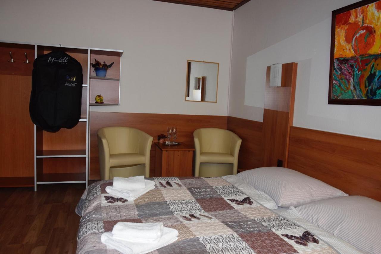 Privat Martin Hotel Exterior foto
